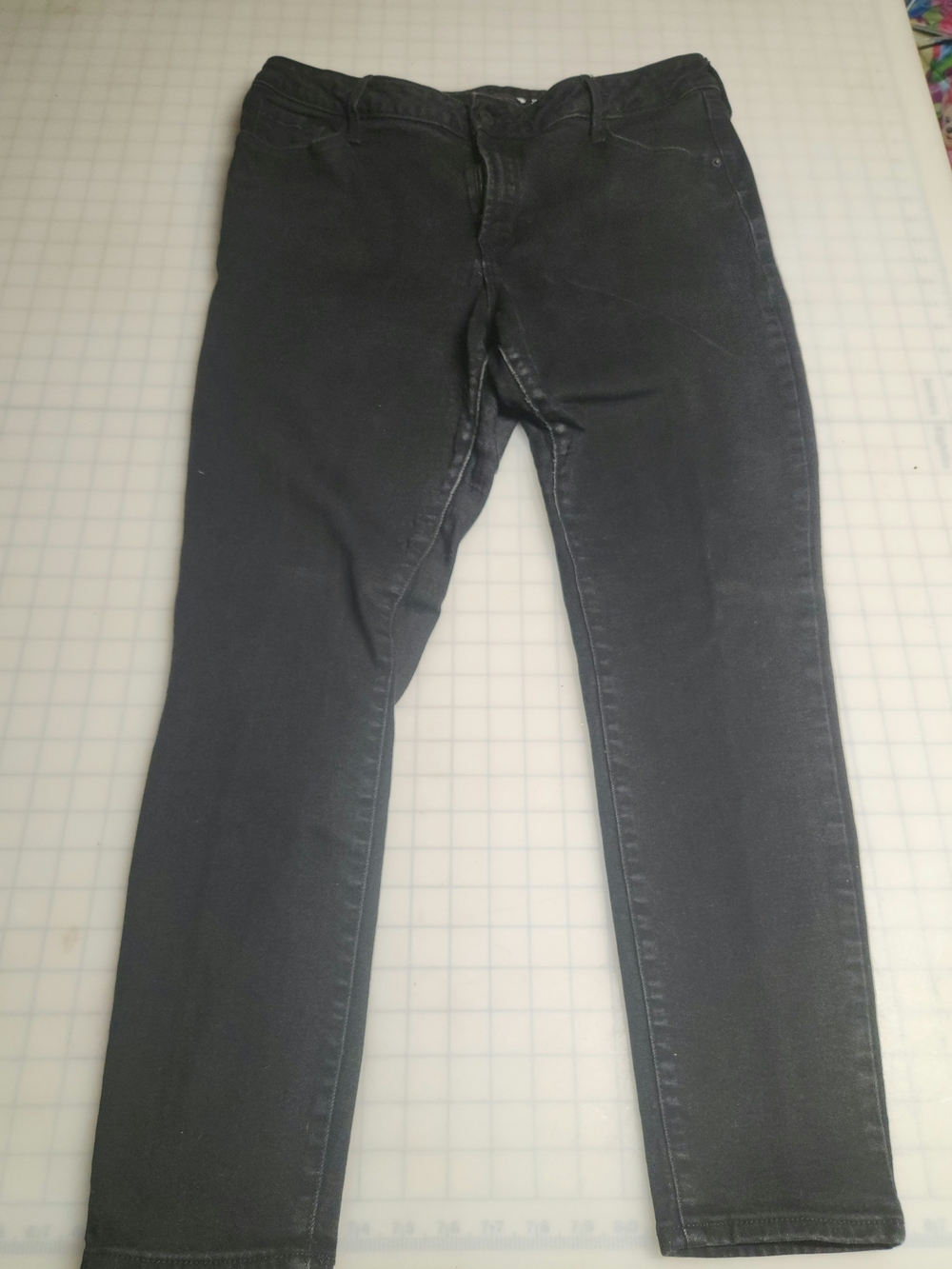 Old Navy Black Rockstar Jeans (Size 16)